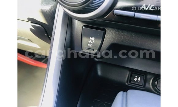 Sayi Imported Toyota 4Runner White Mota in Import - Dubai a Ashanti Sayi Imported Toyota 4Runner White Mota in Import - Dubai a Ashanti