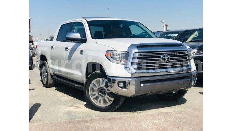 Big with watermark toyota tundra ashanti import dubai 21169