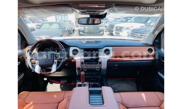 Sayi Imported Toyota Tundra White Mota in Import - Dubai a Ashanti Sayi Imported Toyota Tundra White Mota in Import - Dubai a Ashanti