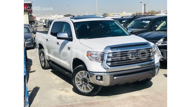 Big with watermark toyota tundra ashanti import dubai 21169