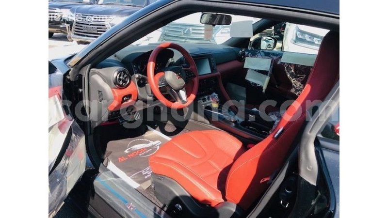 Big with watermark nissan gt r ashanti import dubai 21170