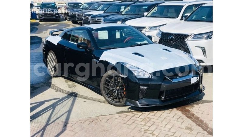 Big with watermark nissan gt r ashanti import dubai 21170