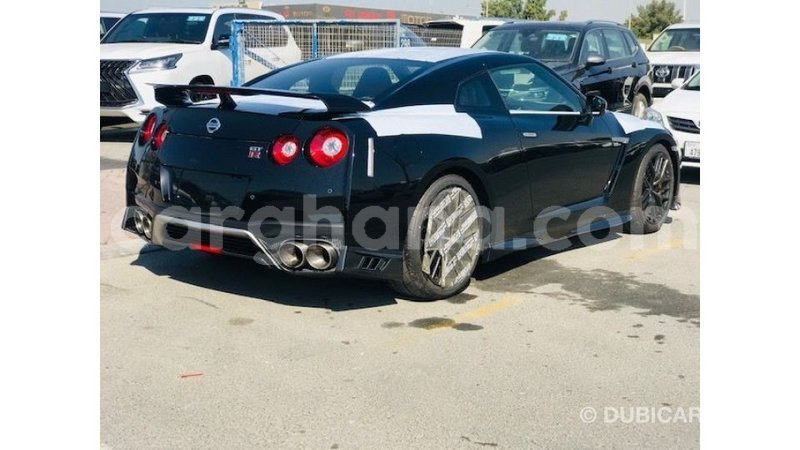 Big with watermark nissan gt r ashanti import dubai 21170