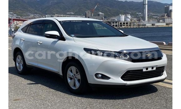 Buy Import Toyota Harrier White Car in Import - Dubai in Ashanti Buy Import Toyota Harrier White Car in Import - Dubai in Ashanti