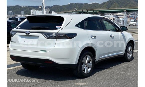 Buy Import Toyota Harrier White Car in Import - Dubai in Ashanti Buy Import Toyota Harrier White Car in Import - Dubai in Ashanti