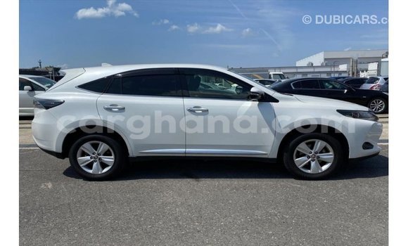 Buy Import Toyota Harrier White Car in Import - Dubai in Ashanti Buy Import Toyota Harrier White Car in Import - Dubai in Ashanti