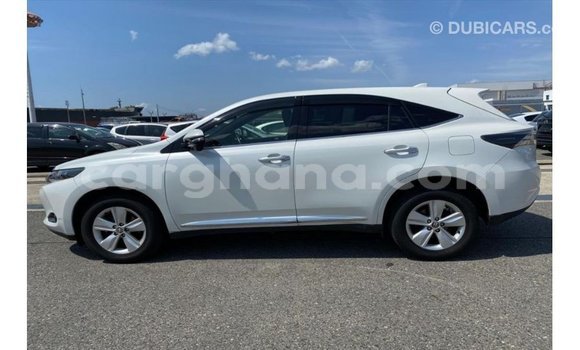 Buy Import Toyota Harrier White Car in Import - Dubai in Ashanti Buy Import Toyota Harrier White Car in Import - Dubai in Ashanti