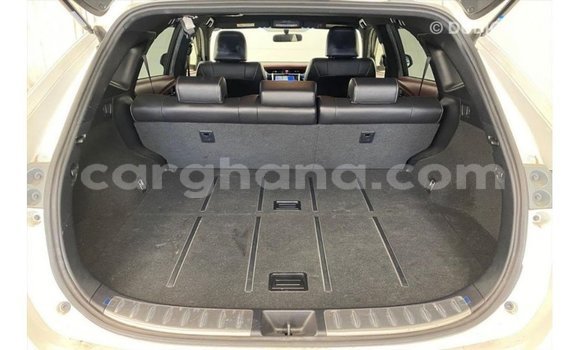 Buy Import Toyota Harrier White Car in Import - Dubai in Ashanti Buy Import Toyota Harrier White Car in Import - Dubai in Ashanti