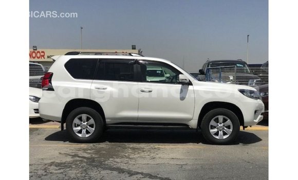 Ra Imported Toyota Prado funfun Ọkọ̀ in Import - Dubai ni Ashanti Ra Imported Toyota Prado funfun Ọkọ̀ in Import - Dubai ni Ashanti