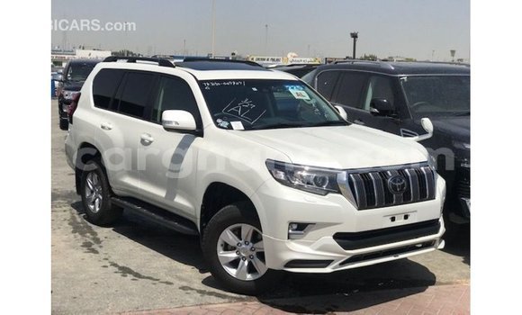 Sayi Imported Toyota Prado White Mota in Import - Dubai a Ashanti Sayi Imported Toyota Prado White Mota in Import - Dubai a Ashanti