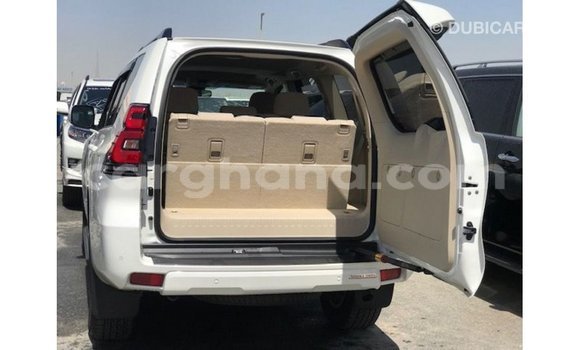 Ra Imported Toyota Prado funfun Ọkọ̀ in Import - Dubai ni Ashanti Ra Imported Toyota Prado funfun Ọkọ̀ in Import - Dubai ni Ashanti