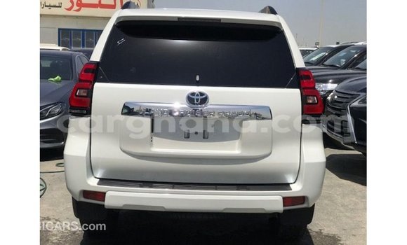 Sayi Imported Toyota Prado White Mota in Import - Dubai a Ashanti Sayi Imported Toyota Prado White Mota in Import - Dubai a Ashanti