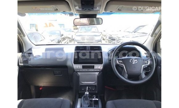 Sayi Imported Toyota Prado White Mota in Import - Dubai a Ashanti Sayi Imported Toyota Prado White Mota in Import - Dubai a Ashanti