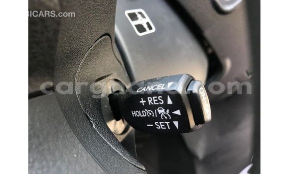 Sayi Imported Toyota Prado White Mota in Import - Dubai a Ashanti Sayi Imported Toyota Prado White Mota in Import - Dubai a Ashanti