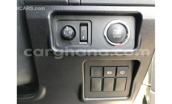 Sayi Imported Toyota Prado White Mota in Import - Dubai a Ashanti Sayi Imported Toyota Prado White Mota in Import - Dubai a Ashanti