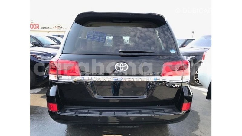 Big with watermark toyota land cruiser ashanti import dubai 21187