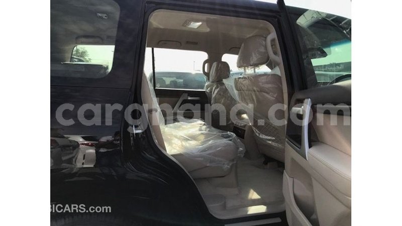 Big with watermark toyota land cruiser ashanti import dubai 21187