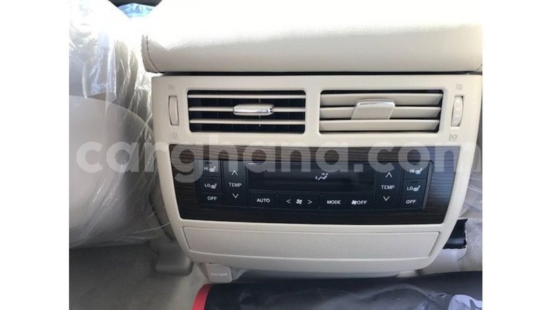 Big with watermark toyota land cruiser ashanti import dubai 21187