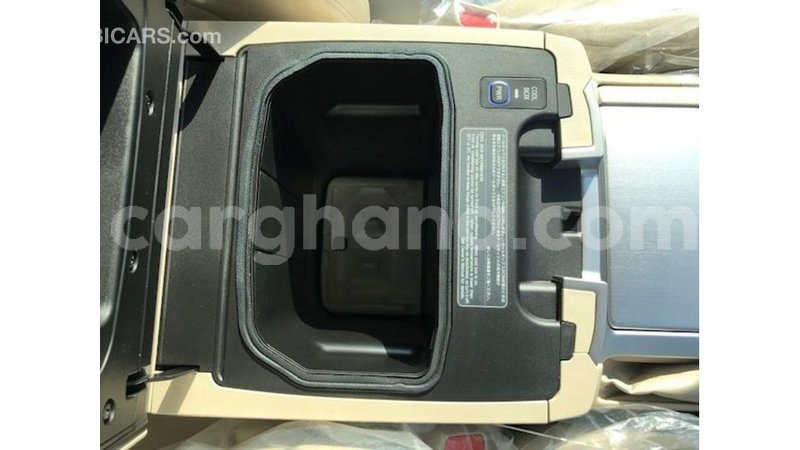 Big with watermark toyota land cruiser ashanti import dubai 21187