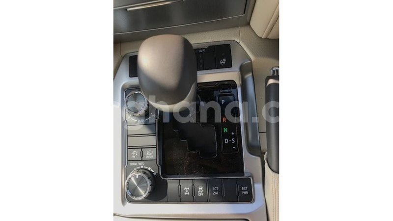 Big with watermark toyota land cruiser ashanti import dubai 21187