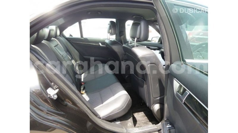 Big with watermark mercedes benz 200 ashanti import dubai 21199