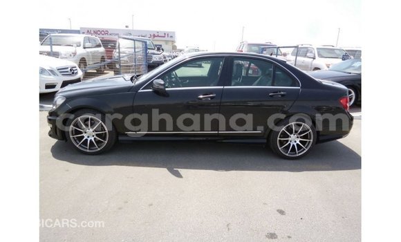 Ra Imported Mercedes‒Benz 200 Black Ọkọ̀ in Import - Dubai ni Ashanti Ra Imported Mercedes‒Benz 200 Black Ọkọ̀ in Import - Dubai ni Ashanti