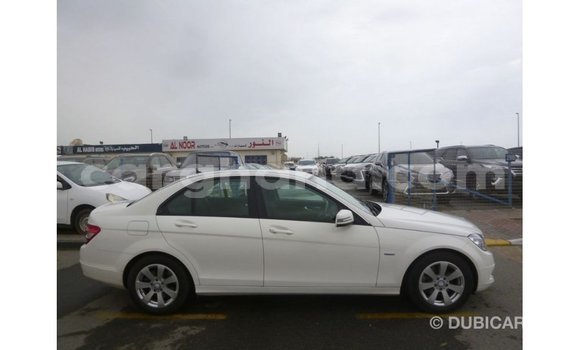 Buy Import Mercedes‒Benz 200 White Car in Import - Dubai in Ashanti Buy Import Mercedes‒Benz 200 White Car in Import - Dubai in Ashanti