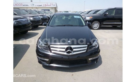 Sayi Imported Mercedes‒Benz 200 Black Mota in Import - Dubai a Ashanti Sayi Imported Mercedes‒Benz 200 Black Mota in Import - Dubai a Ashanti