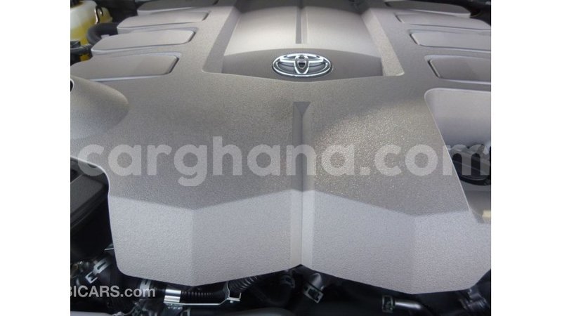 Big with watermark toyota land cruiser ashanti import dubai 21218