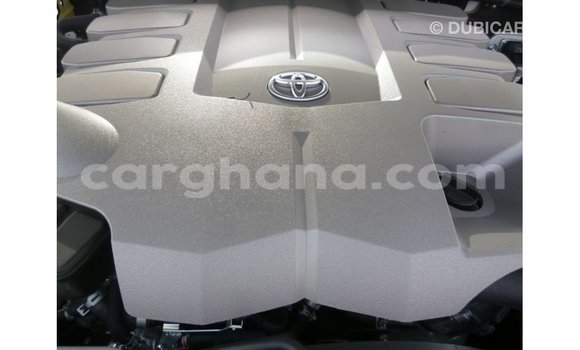 Buy Import Toyota Land Cruiser White Car in Import - Dubai in Ashanti Buy Import Toyota Land Cruiser White Car in Import - Dubai in Ashanti