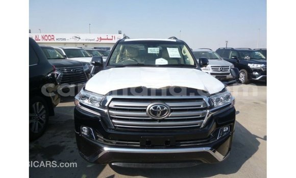 Ra Imported Toyota Land Cruiser Black Ọkọ̀ in Import - Dubai ni Ashanti Ra Imported Toyota Land Cruiser Black Ọkọ̀ in Import - Dubai ni Ashanti