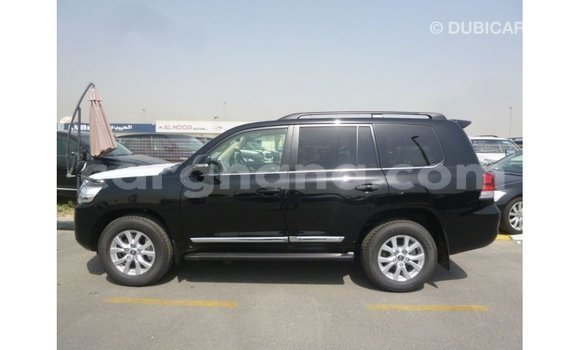 Sayi Imported Toyota Land Cruiser Black Mota in Import - Dubai a Ashanti Sayi Imported Toyota Land Cruiser Black Mota in Import - Dubai a Ashanti