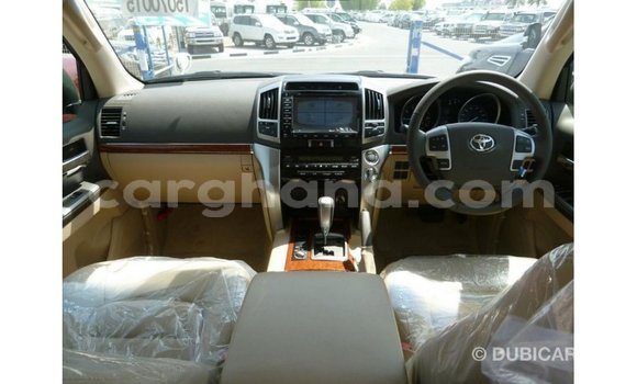 Buy Import Toyota Land Cruiser White Car in Import - Dubai in Ashanti Buy Import Toyota Land Cruiser White Car in Import - Dubai in Ashanti