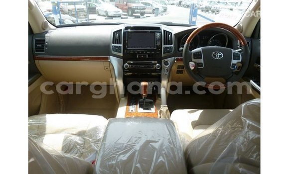 Buy Import Toyota Land Cruiser White Car in Import - Dubai in Ashanti Buy Import Toyota Land Cruiser White Car in Import - Dubai in Ashanti