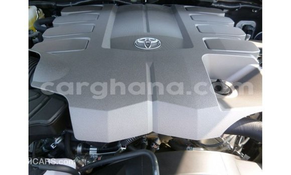 Buy Import Toyota Land Cruiser White Car in Import - Dubai in Ashanti Buy Import Toyota Land Cruiser White Car in Import - Dubai in Ashanti