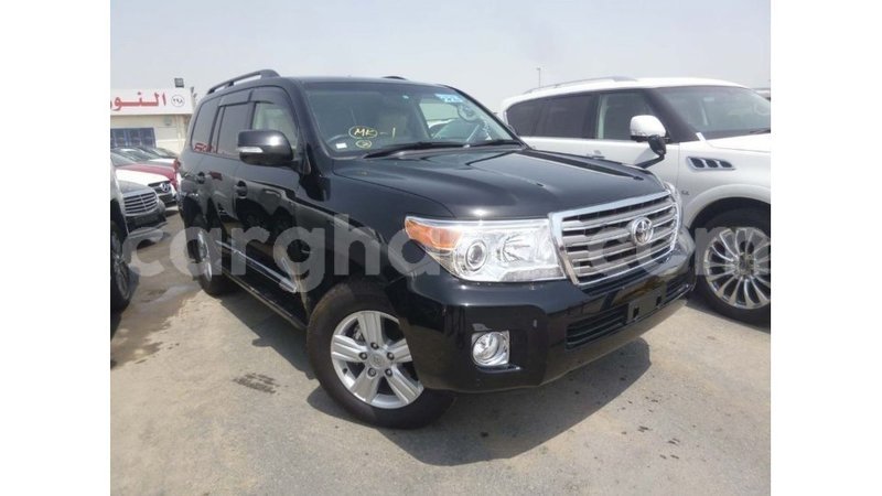 Big with watermark toyota land cruiser ashanti import dubai 21244