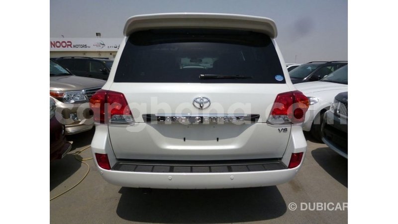 Big with watermark toyota land cruiser ashanti import dubai 21243