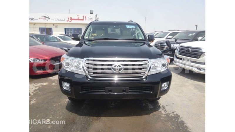 Big with watermark toyota land cruiser ashanti import dubai 21244