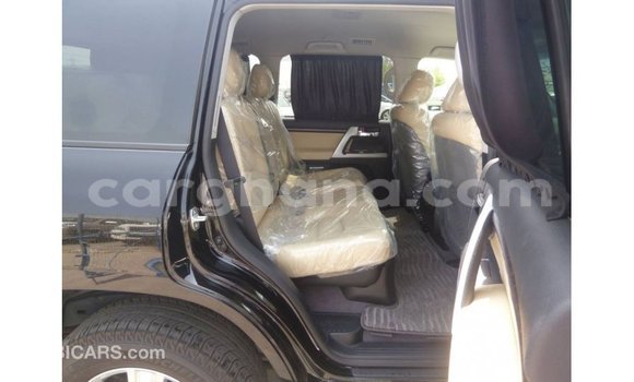 Buy Import Toyota Land Cruiser Black Car in Import - Dubai in Ashanti Buy Import Toyota Land Cruiser Black Car in Import - Dubai in Ashanti