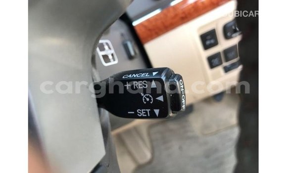 Buy Import Toyota Land Cruiser White Car in Import - Dubai in Ashanti Buy Import Toyota Land Cruiser White Car in Import - Dubai in Ashanti