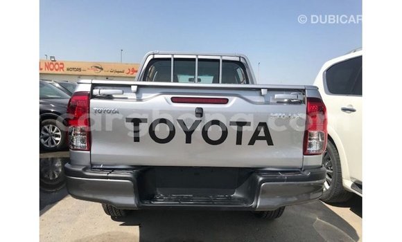 Ra Imported Toyota Hilux Miiran Ọkọ̀ in Import - Dubai ni Ashanti Ra Imported Toyota Hilux Miiran Ọkọ̀ in Import - Dubai ni Ashanti