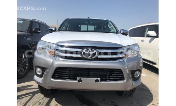 Ra Imported Toyota Hilux Miiran Ọkọ̀ in Import - Dubai ni Ashanti Ra Imported Toyota Hilux Miiran Ọkọ̀ in Import - Dubai ni Ashanti