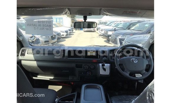 Ra Imported Toyota Hiace funfun Ọkọ̀ in Import - Dubai ni Ashanti Ra Imported Toyota Hiace funfun Ọkọ̀ in Import - Dubai ni Ashanti