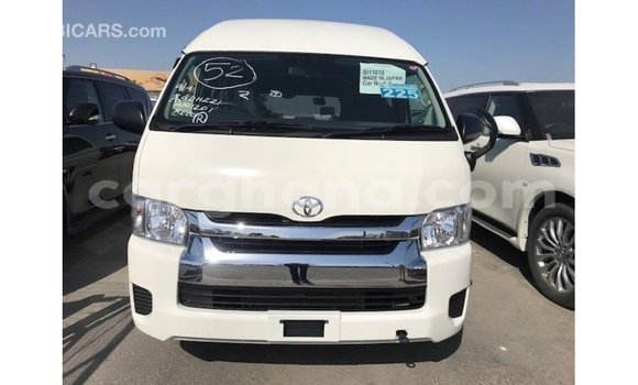 Ra Imported Toyota Hiace funfun Ọkọ̀ in Import - Dubai ni Ashanti Ra Imported Toyota Hiace funfun Ọkọ̀ in Import - Dubai ni Ashanti