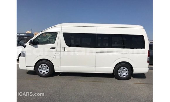 Ra Imported Toyota Hiace funfun Ọkọ̀ in Import - Dubai ni Ashanti Ra Imported Toyota Hiace funfun Ọkọ̀ in Import - Dubai ni Ashanti
