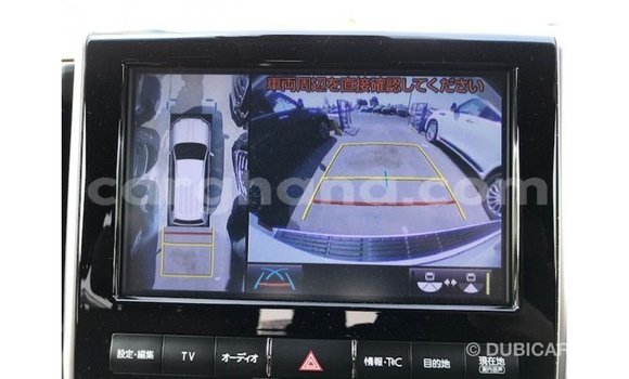 Sayi Imported Toyota Land Cruiser White Mota in Import - Dubai a Ashanti Sayi Imported Toyota Land Cruiser White Mota in Import - Dubai a Ashanti