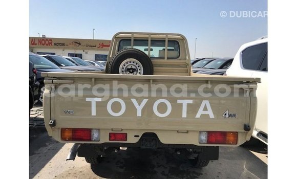 Ra Imported Toyota Land Cruiser Alagara Ọkọ̀ in Import - Dubai ni Ashanti Ra Imported Toyota Land Cruiser Alagara Ọkọ̀ in Import - Dubai ni Ashanti
