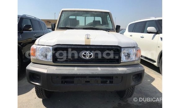 Ra Imported Toyota Land Cruiser Alagara Ọkọ̀ in Import - Dubai ni Ashanti Ra Imported Toyota Land Cruiser Alagara Ọkọ̀ in Import - Dubai ni Ashanti