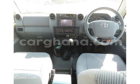 Sayi Imported Toyota Land Cruiser M Mota in Import - Dubai a Ashanti Sayi Imported Toyota Land Cruiser M Mota in Import - Dubai a Ashanti