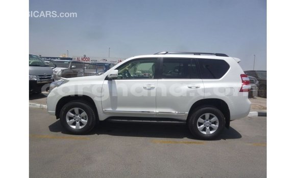 Buy Import Toyota Prado White Car in Import - Dubai in Ashanti Buy Import Toyota Prado White Car in Import - Dubai in Ashanti